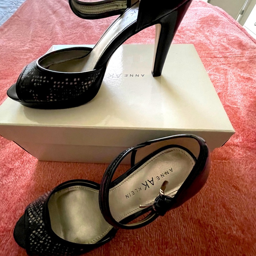 Anne Klein snake skin heels
